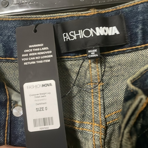 Fashion Nova - Crossover Straight Leg Tinted Jeans - Dark Wash - Size 0 - Picture 4 of 4